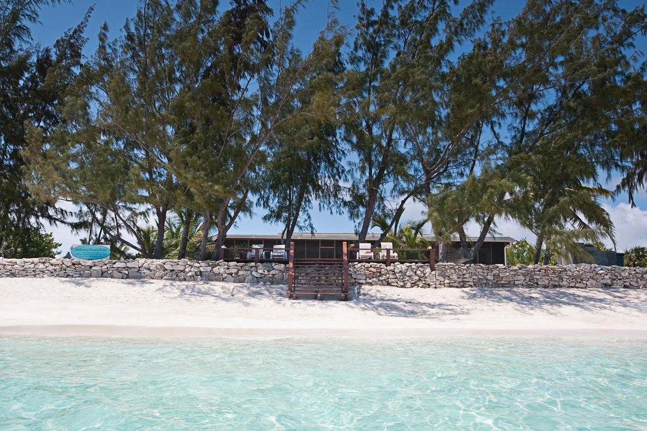 Hollywood Beach Suites Turks And Caicos Whitby Bekvämligheter bild