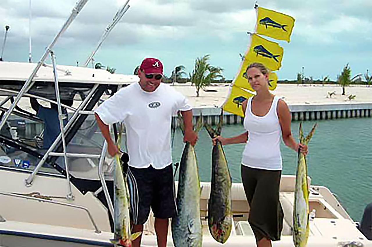 Hollywood Beach Suites Turks And Caicos Whitby Exteriör bild